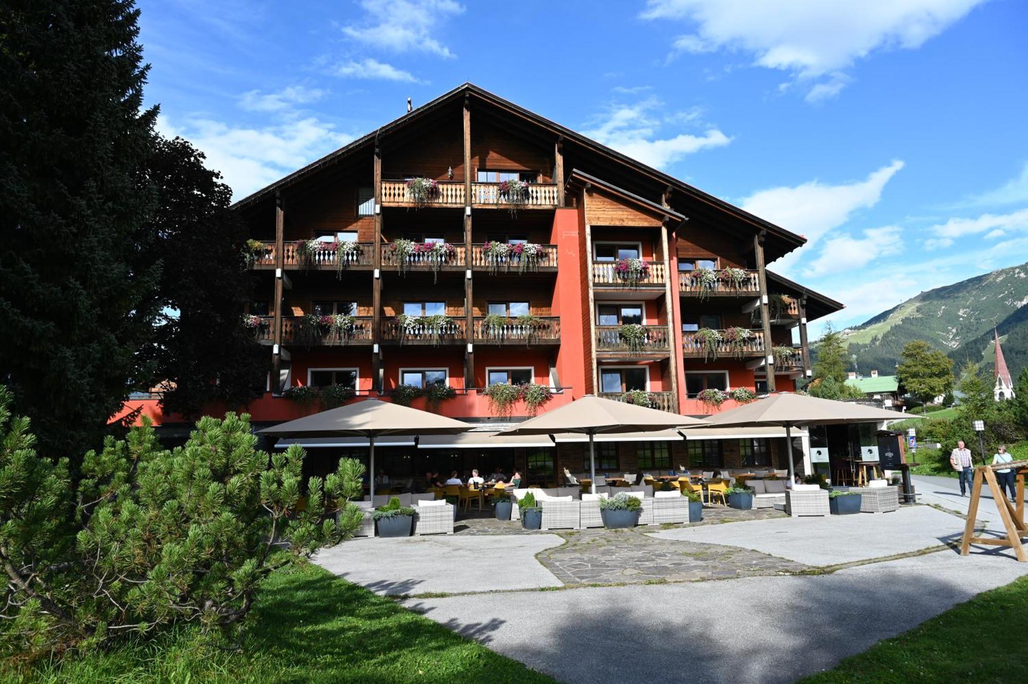 Hotel Hocheder Seefeld in Tirol Exterior photo